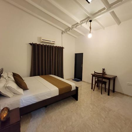 The Empyrean Airport Transit Hotel 카투나야크 외부 사진