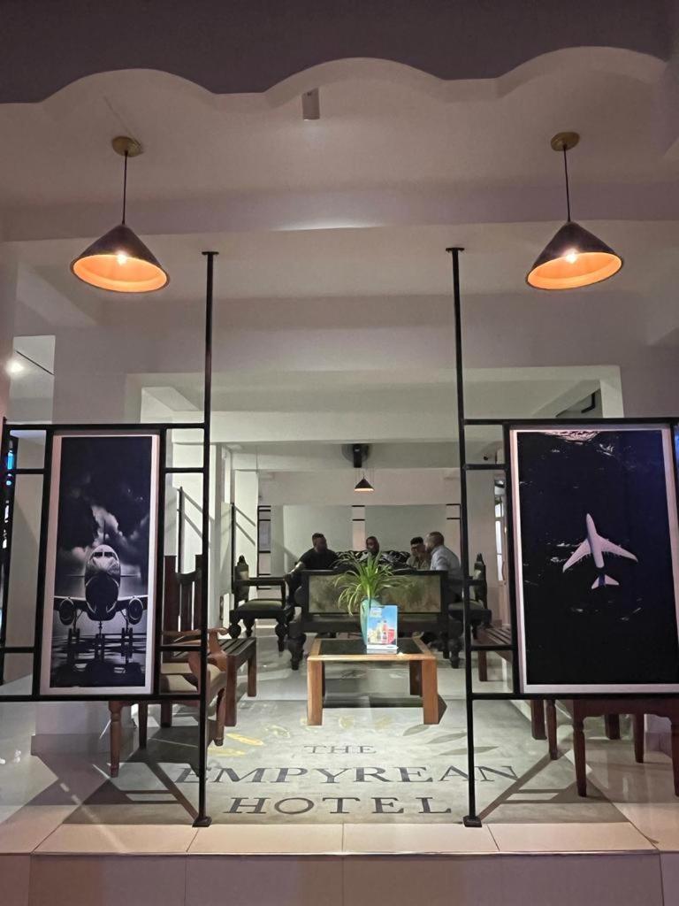 The Empyrean Airport Transit Hotel 카투나야크 외부 사진